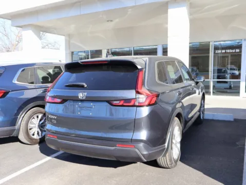 More photos of 2025 Honda CR-V EX at Jay Wolfe Honda, MO