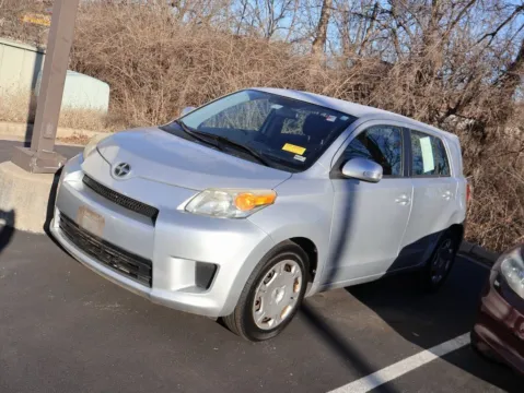 More photos of 2008 Scion xD at Jay Wolfe Honda, MO