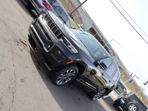 Another view of 2023 Jeep Grand Cherokee L Overland for sale in Kansas City, MO at Jay Wolfe Honda