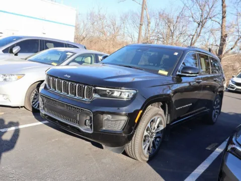 More photos of 2023 Jeep Grand Cherokee L Overland at Jay Wolfe Honda, MO