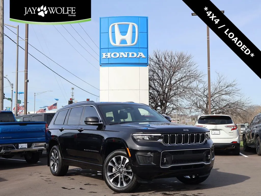 Black 2023 Jeep Grand Cherokee L Overland for sale in Kansas City, MO