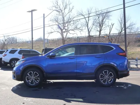 More photos of 2022 Honda CR-V EX-L at Jay Wolfe Honda, MO