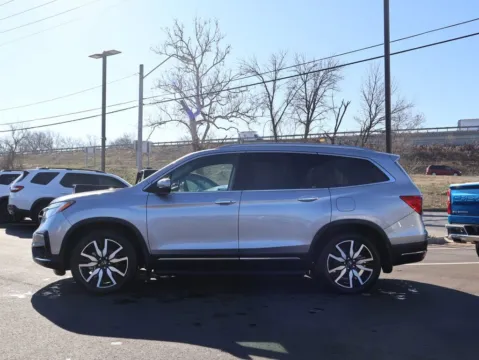 More photos of 2022 Honda Pilot Elite at Jay Wolfe Honda, MO