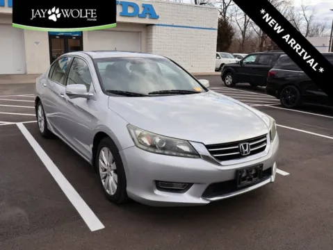Silver 2013 Honda Accord Sdn EX-L for sale in Kansas City, MO