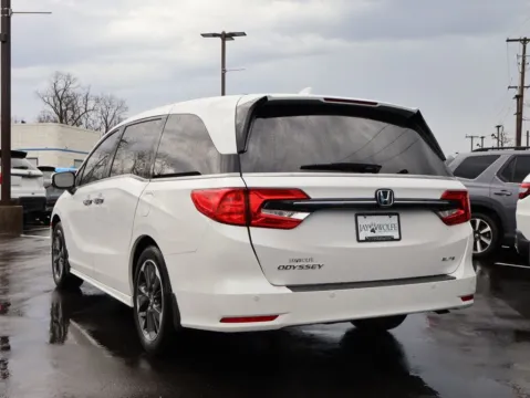 More photos of 2024 Honda Odyssey Elite at Jay Wolfe Honda, MO