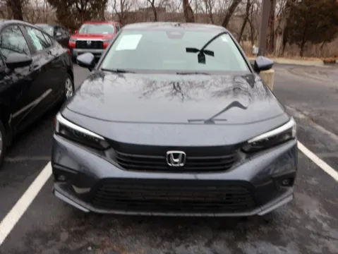 Photos of 2022 Honda Civic Sedan Touring for sale in Kansas City, MO at Jay Wolfe Honda