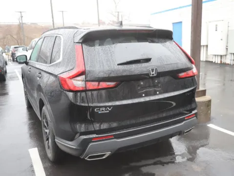 More photos of 2023 Honda CR-V Hybrid Sport at Jay Wolfe Honda, MO