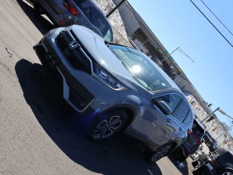 Another view of 2022 Honda CR-V EX-L for sale in Kansas City, MO at Jay Wolfe Honda