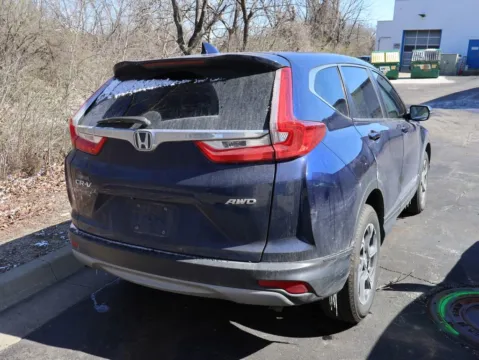 More photos of 2019 Honda CR-V EX at Jay Wolfe Honda, MO