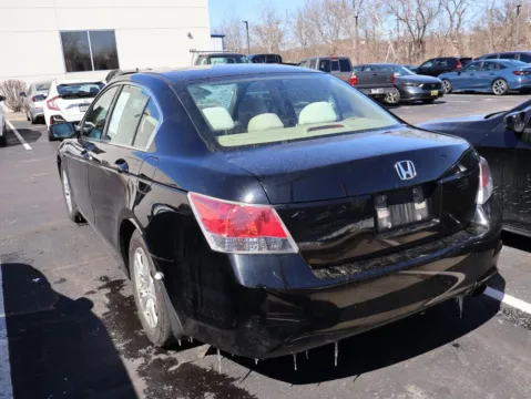 More photos of 2010 Honda Accord Sdn LX-P at Jay Wolfe Honda, MO