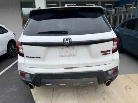 More photos of 2024 Honda Passport TrailSport at Jay Wolfe Honda, MO
