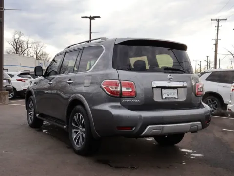 More photos of 2017 Nissan Armada SL at Jay Wolfe Honda, MO
