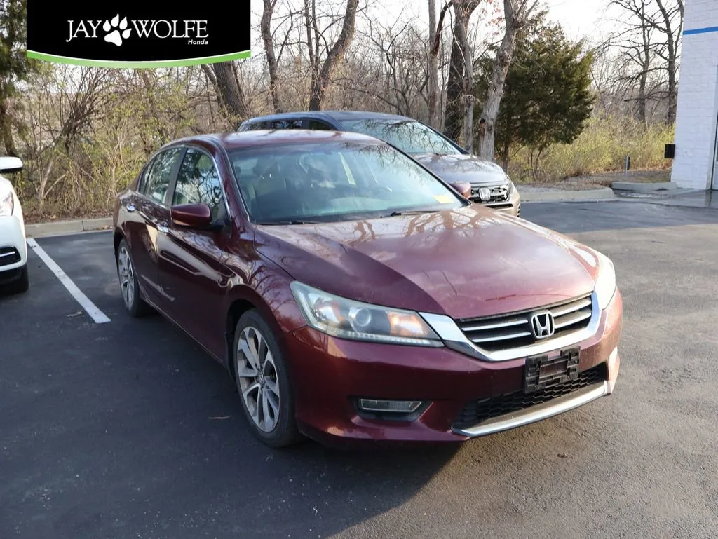 Red 2013 Honda Accord Sdn Sport for sale in Kansas City, MO