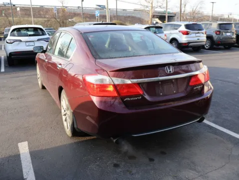 More photos of 2013 Honda Accord Sdn Sport at Jay Wolfe Honda, MO