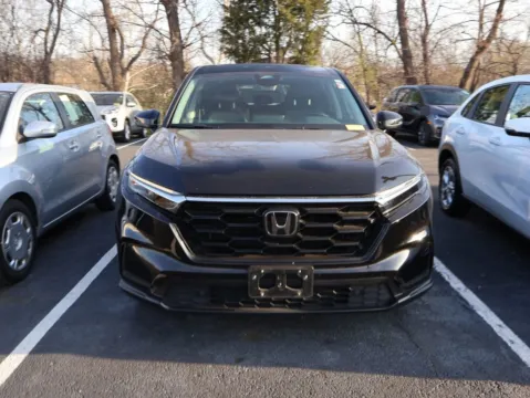 Photos of 2024 Honda CR-V EX-L for sale in Kansas City, MO at Jay Wolfe Honda