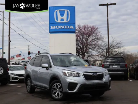 Silver 2020 Subaru Forester Premium for sale in Kansas City, MO