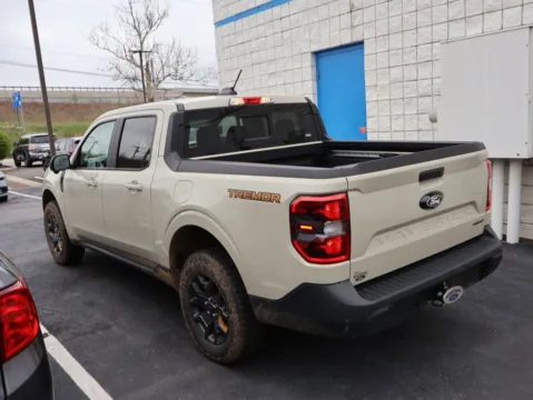More photos of 2025 Ford Maverick Tremor at Jay Wolfe Honda, MO