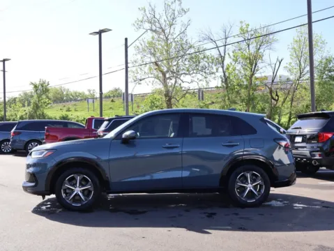 More photos of 2024 Honda HR-V EX-L at Jay Wolfe Honda, MO