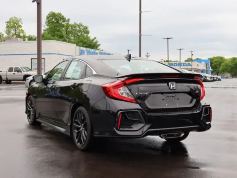 More photos of 2020 Honda Civic Si Sedan Si at Jay Wolfe Honda, MO