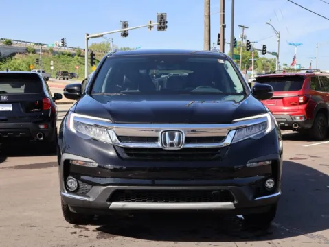 Photos of 2021 Honda Pilot Elite for sale in Kansas City, MO at Jay Wolfe Honda