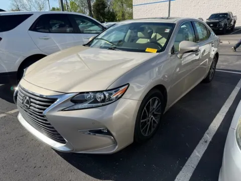 Another view of 2017 Lexus ES 350 for sale in Kansas City, MO at Jay Wolfe Honda