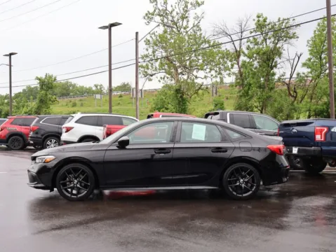 More photos of 2023 Honda Civic Sedan Sport at Jay Wolfe Honda, MO
