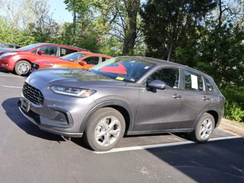 More photos of 2024 Honda HR-V LX at Jay Wolfe Honda, MO