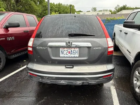 More photos of 2011 Honda CR-V EX at Jay Wolfe Honda, MO