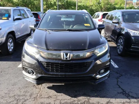 Photos of 2019 Honda HR-V Sport for sale in Kansas City, MO at Jay Wolfe Honda