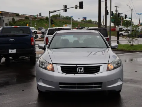 Photos of 2009 Honda Accord Sdn EX-L for sale in Kansas City, MO at Jay Wolfe Honda