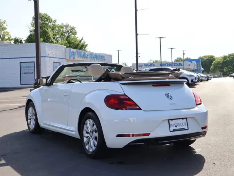 More photos of 2019 Volkswagen Beetle Convertible S at Jay Wolfe Honda, MO