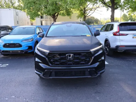 Photos of 2024 Honda CR-V Hybrid Sport for sale in Kansas City, MO at Jay Wolfe Honda