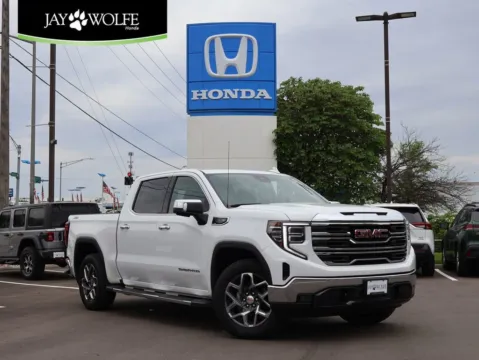 White 2023 GMC Sierra 1500 SLT for sale in Kansas City, MO
