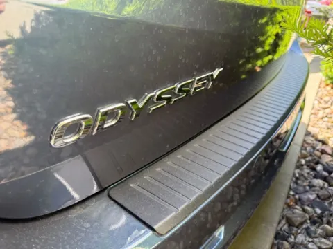 More photos of 2026 Honda Odyssey Elite at Jay Wolfe Honda, MO
