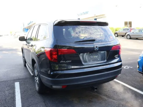 More photos of 2016 Honda Pilot EX-L at Jay Wolfe Honda, MO