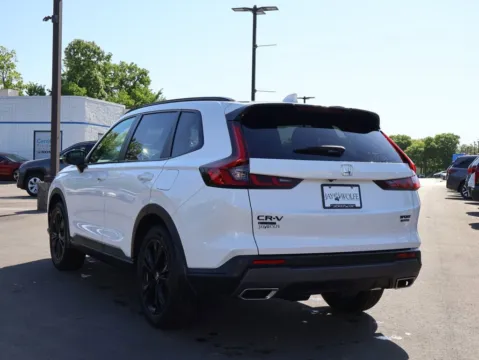 More photos of 2026 Honda CR-V Hybrid Sport Touring at Jay Wolfe Honda, MO