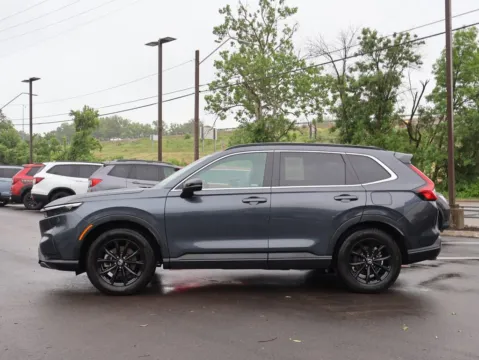 More photos of 2023 Honda CR-V Hybrid Sport at Jay Wolfe Honda, MO