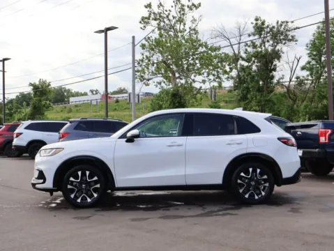 More photos of 2026 Honda HR-V EX-L at Jay Wolfe Honda, MO