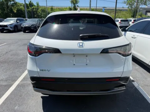 More photos of 2026 Honda HR-V EX-L at Jay Wolfe Honda, MO
