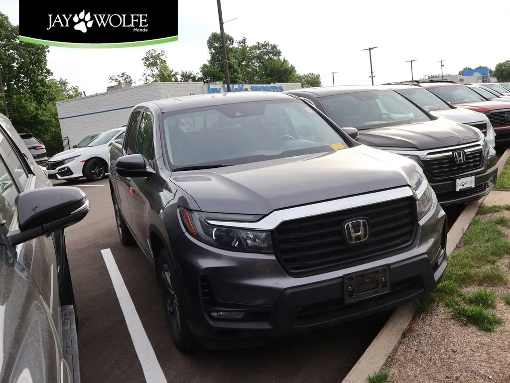 Gray 2023 Honda Ridgeline RTL for sale in Kansas City, MO