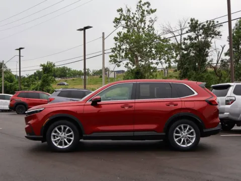 More photos of 2025 Honda CR-V EX-L at Jay Wolfe Honda, MO