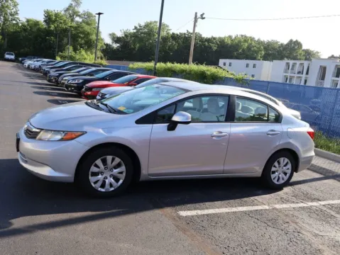 More photos of 2012 Honda Civic Sdn LX at Jay Wolfe Honda, MO