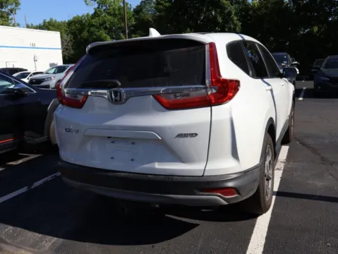 More photos of 2019 Honda CR-V EX at Jay Wolfe Honda, MO