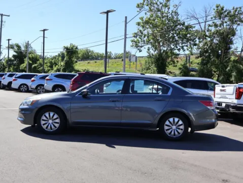 More photos of 2012 Honda Accord Sdn LX at Jay Wolfe Honda, MO