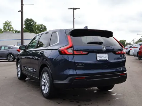 More photos of 2024 Honda CR-V EX-L at Jay Wolfe Honda, MO