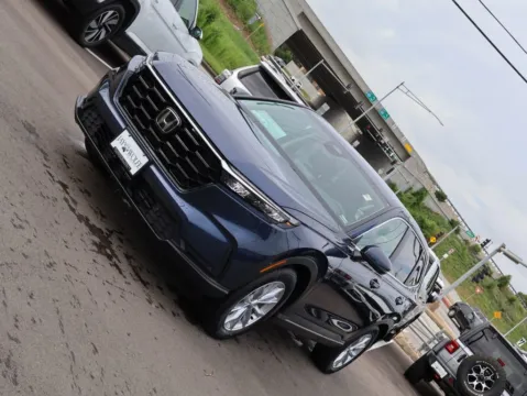 Another view of 2024 Honda CR-V EX-L for sale in Kansas City, MO at Jay Wolfe Honda