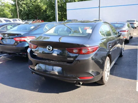 More photos of 2019 Mazda Mazda3 Sedan w/Select Pkg at Jay Wolfe Honda, MO