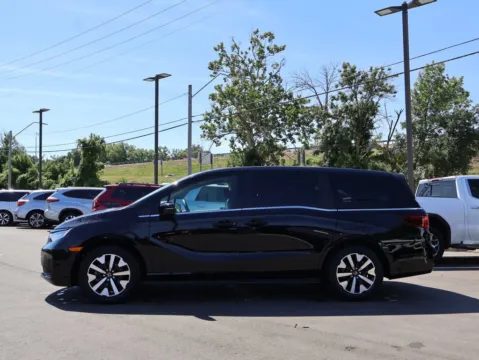 More photos of 2025 Honda Odyssey EX-L at Jay Wolfe Honda, MO