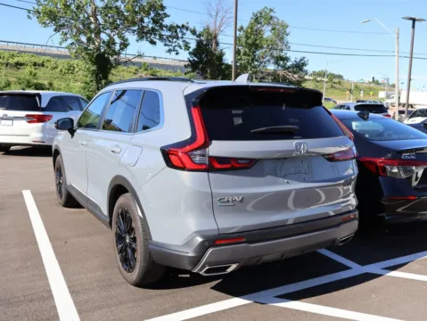 More photos of 2025 Honda CR-V Hybrid Sport Touring at Jay Wolfe Honda, MO