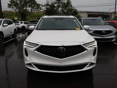 Photos of 2024 Acura MDX w/Technology Package for sale in Kansas City, MO at Jay Wolfe Honda